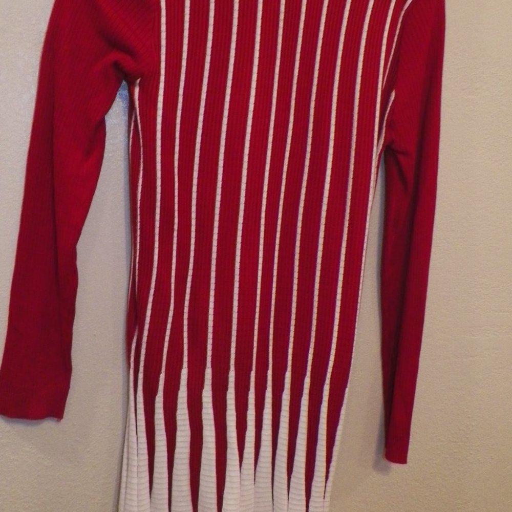 Cardigan - Picture 2 of 2